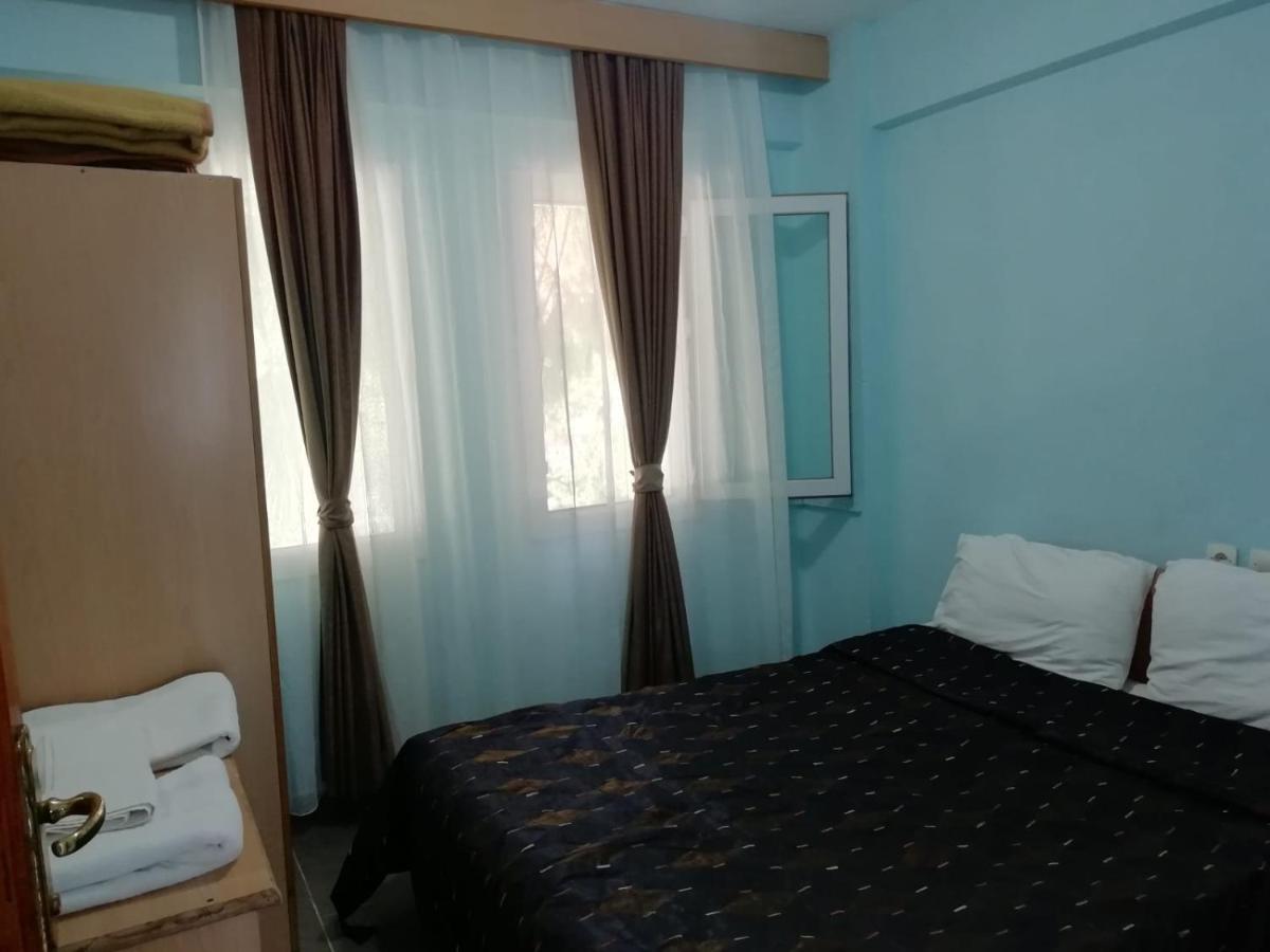 Palm Club Apart Otel Kusadası Extérieur photo