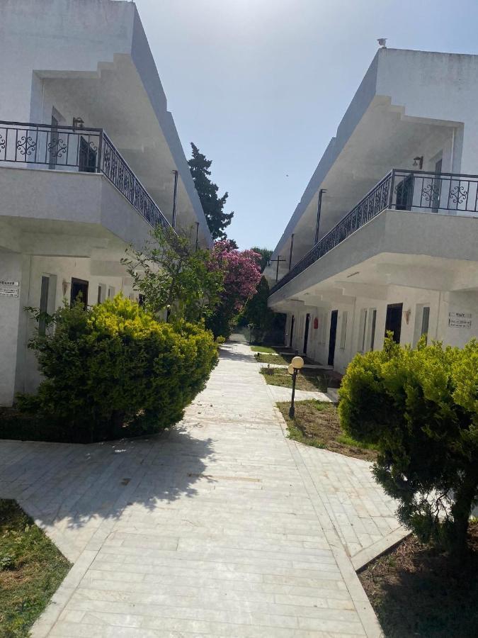 Palm Club Apart Otel Kusadası Extérieur photo