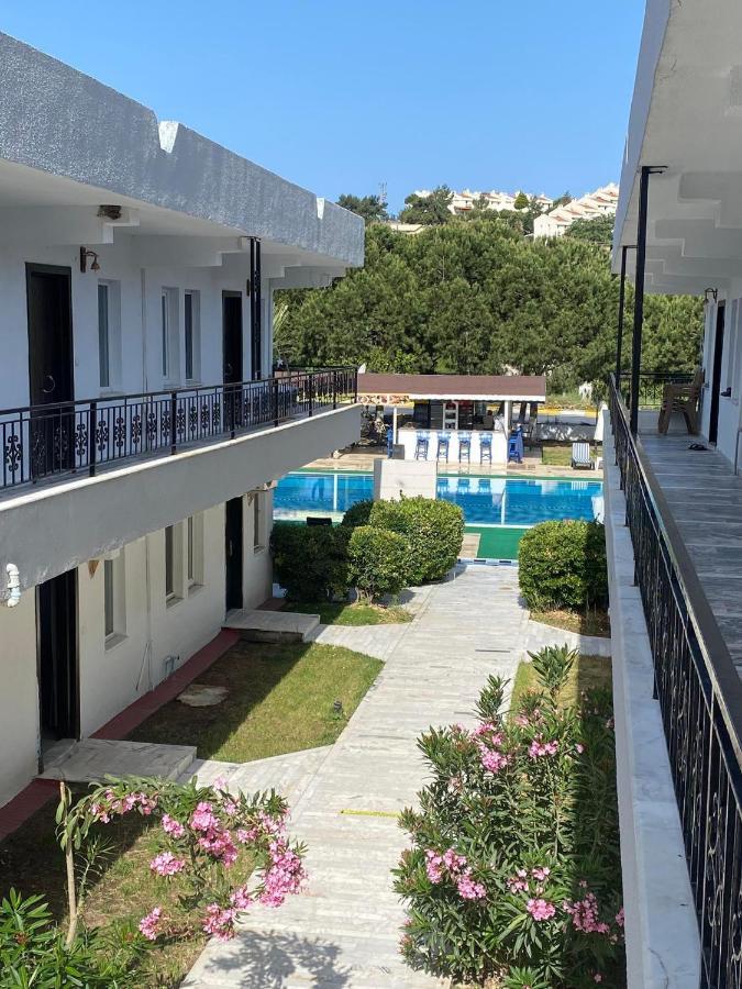 Palm Club Apart Otel Kusadası Extérieur photo