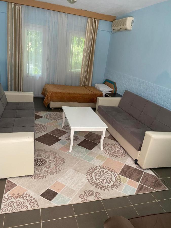 Palm Club Apart Otel Kusadası Extérieur photo