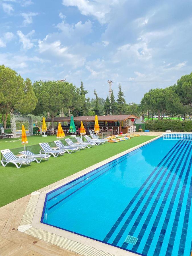 Palm Club Apart Otel Kusadası Extérieur photo